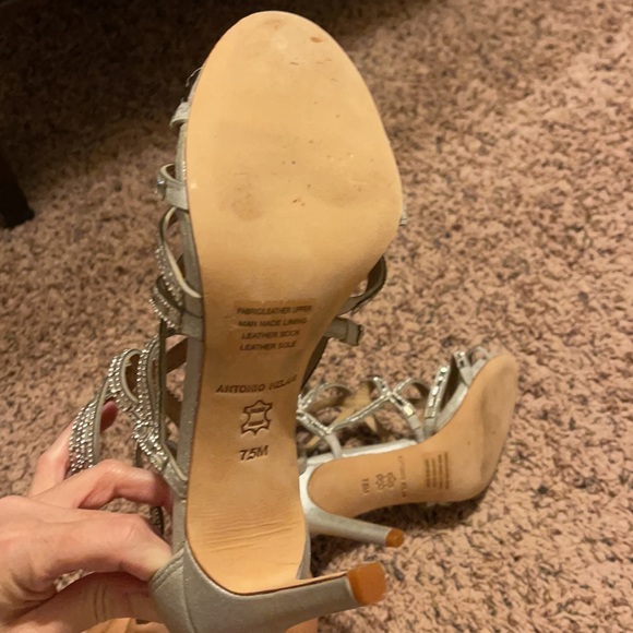 Silver stud Antonio Melani Heels only worn once. Size 7.5 M. - Picture 6 of 6